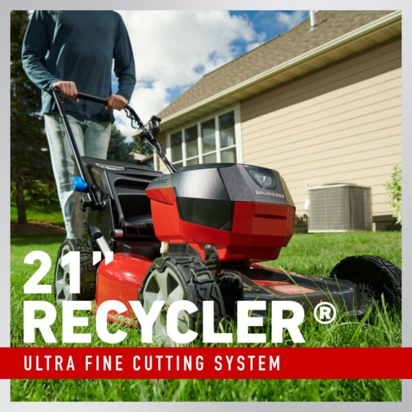 21 in. (53 cm) Super Recycler® w/Personal Pace® & SmartStow® Gas Lawn Mower - Image 4